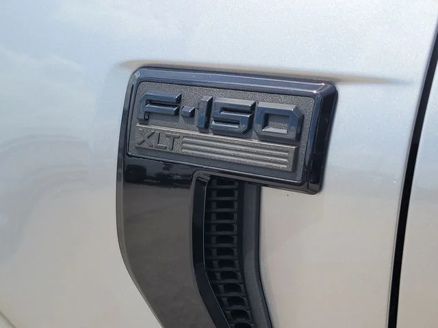 Used 2024 Silver Ford XLT image 9