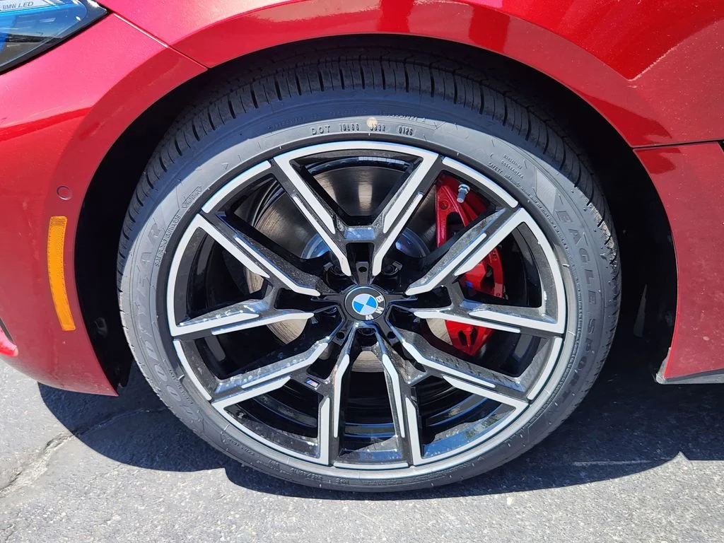 New 2026 Vegas Red Metallic BMW xDrive40 image 7