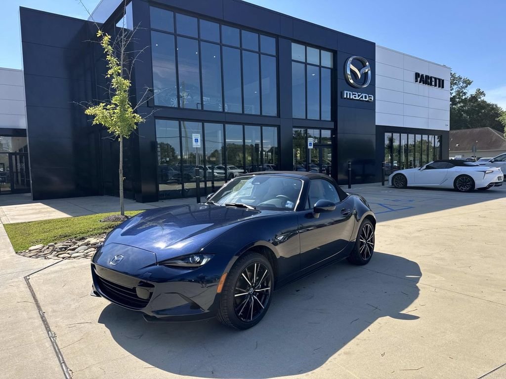 2026 Mazda MX-5 Miata Grand Touring