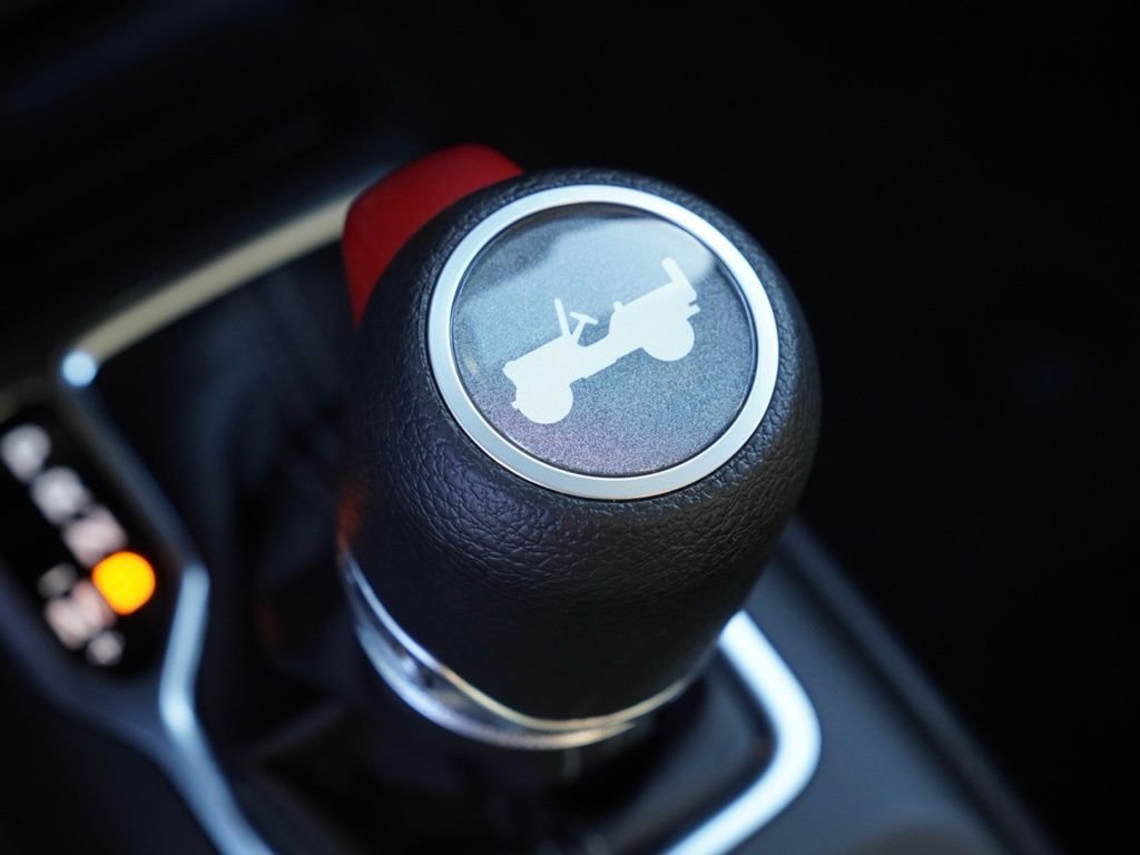 New 2026 Anvil Clear-Coat Exterior Paint Jeep Sport S image 17