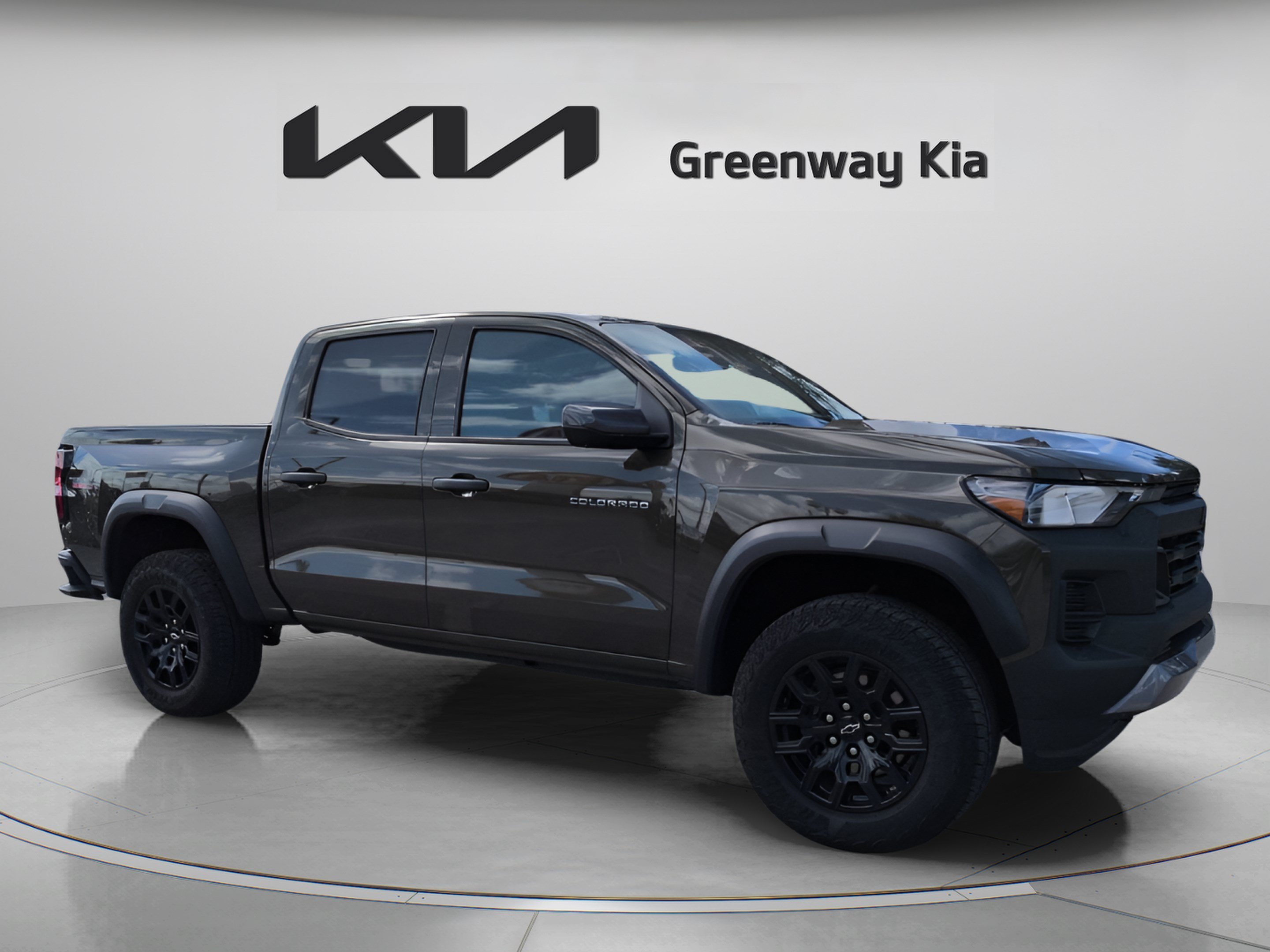 Used 2025 Harvest Bronze Metallic Chevrolet Trail Boss image 3