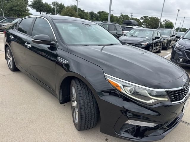 2019 Kia Optima S AT's photo