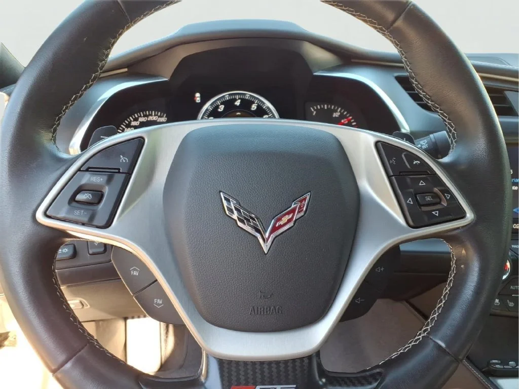 Used 2015 ARCTIC WHITE Chevrolet Z06 3LZ image 12