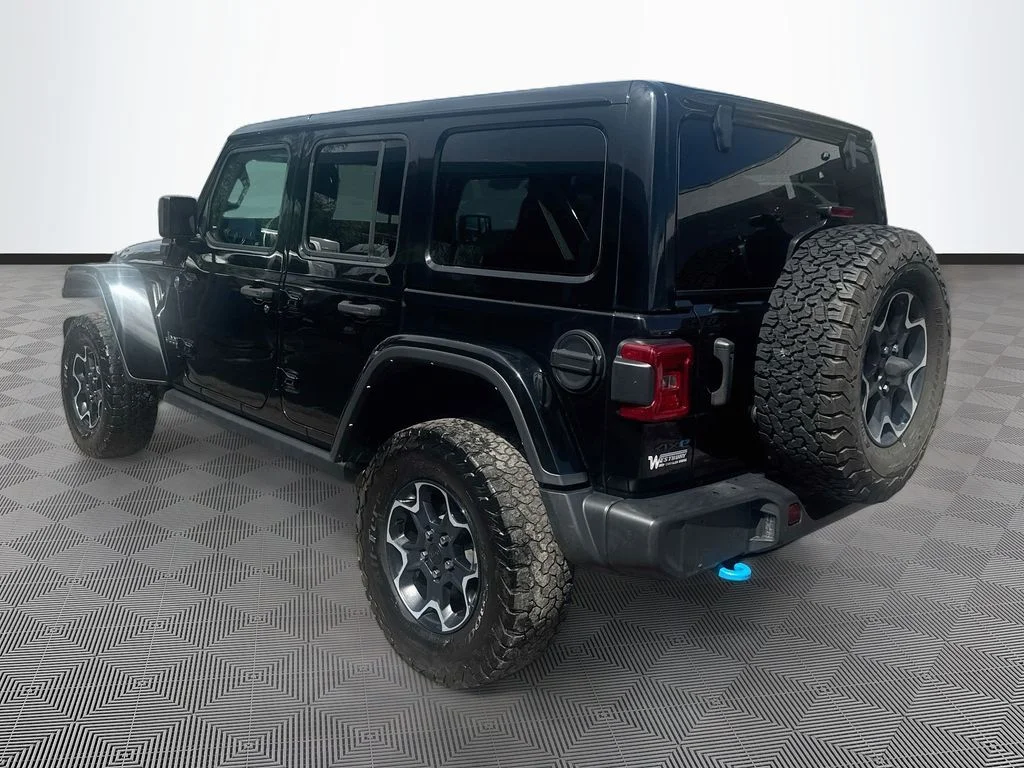 Used 2022 Black Jeep Unlimited Rubicon 4xe image 8