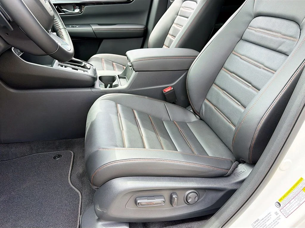 New 2026 Platinum White Pearl Honda Sport Touring image 25