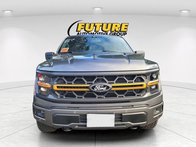 Used 2025 Gray Ford Tremor image 2