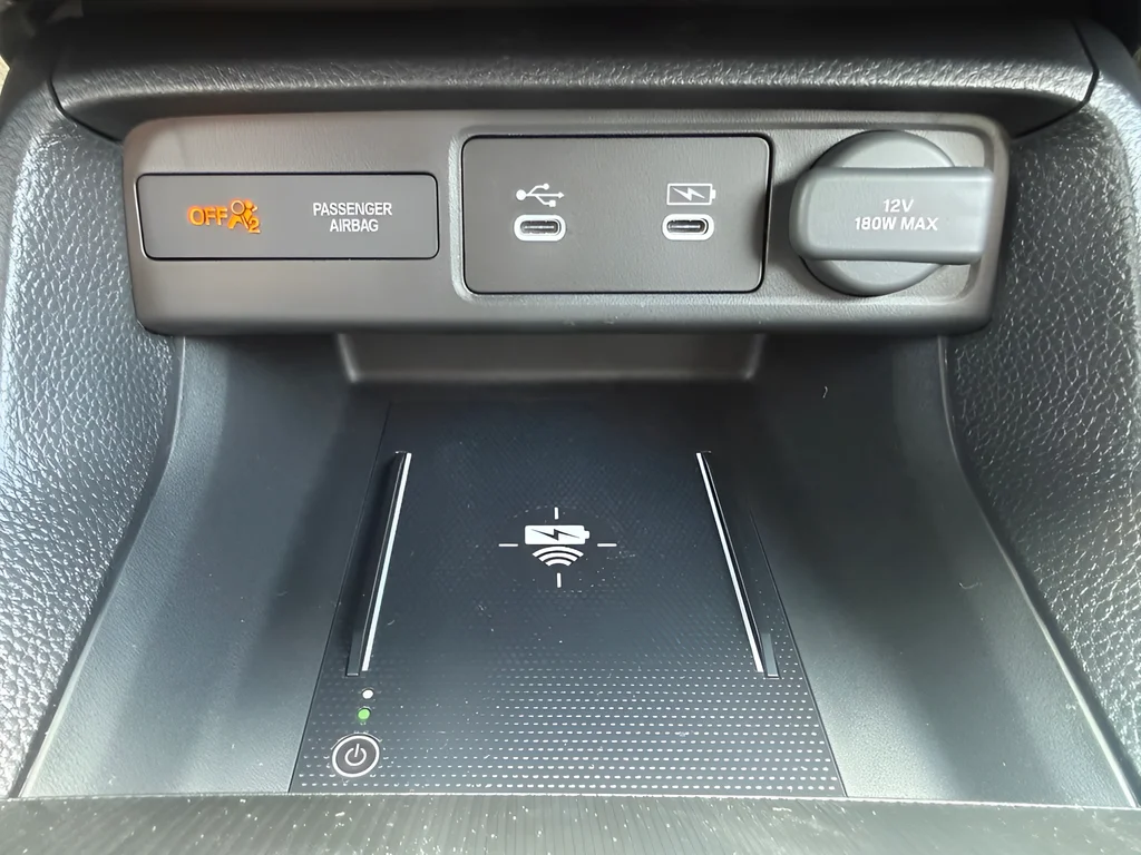 New 2026 Sand Dune Pearl Honda Sport Touring image 25