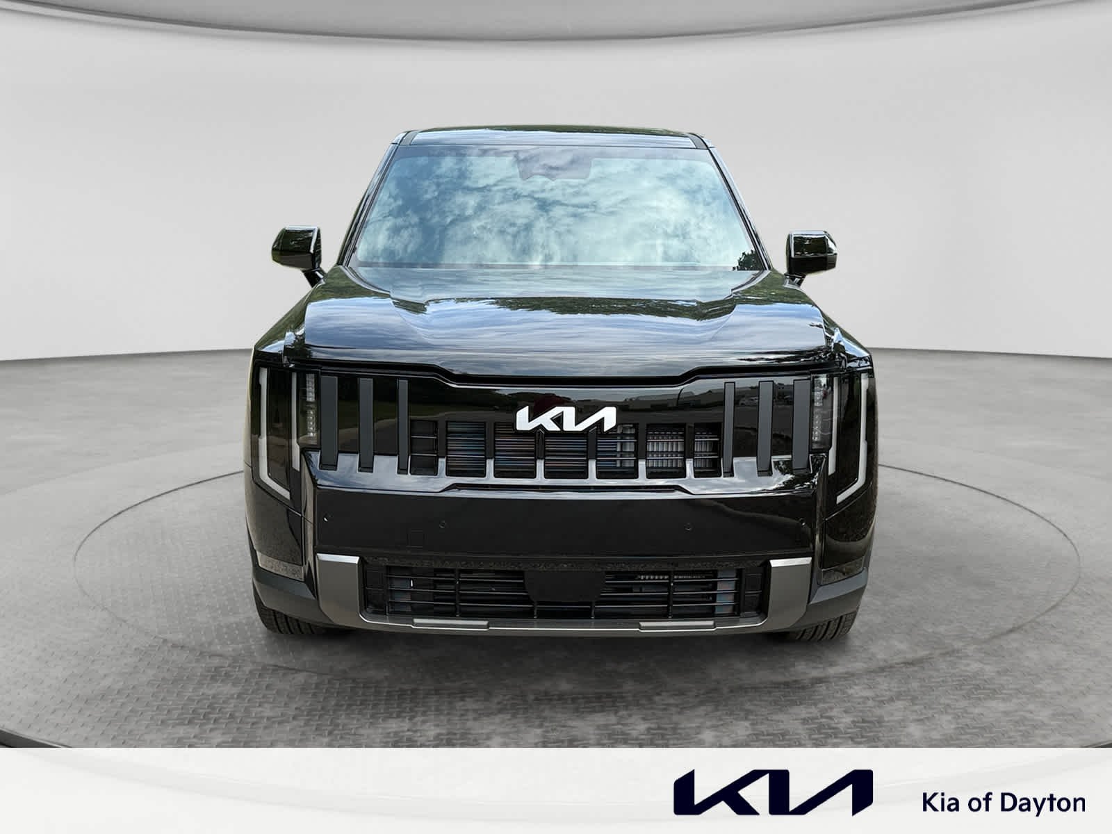 New 2027 Ebony Black Kia LX image 2