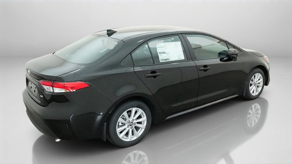 New 2027 Inked Toyota LE image 42