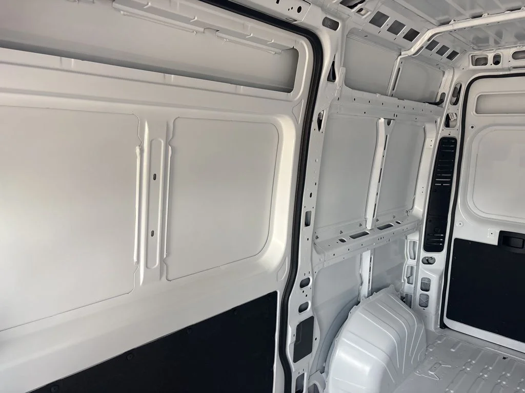 New 2026 Bright White Clear-Coat Exterior Paint RAM Tradesman image 21