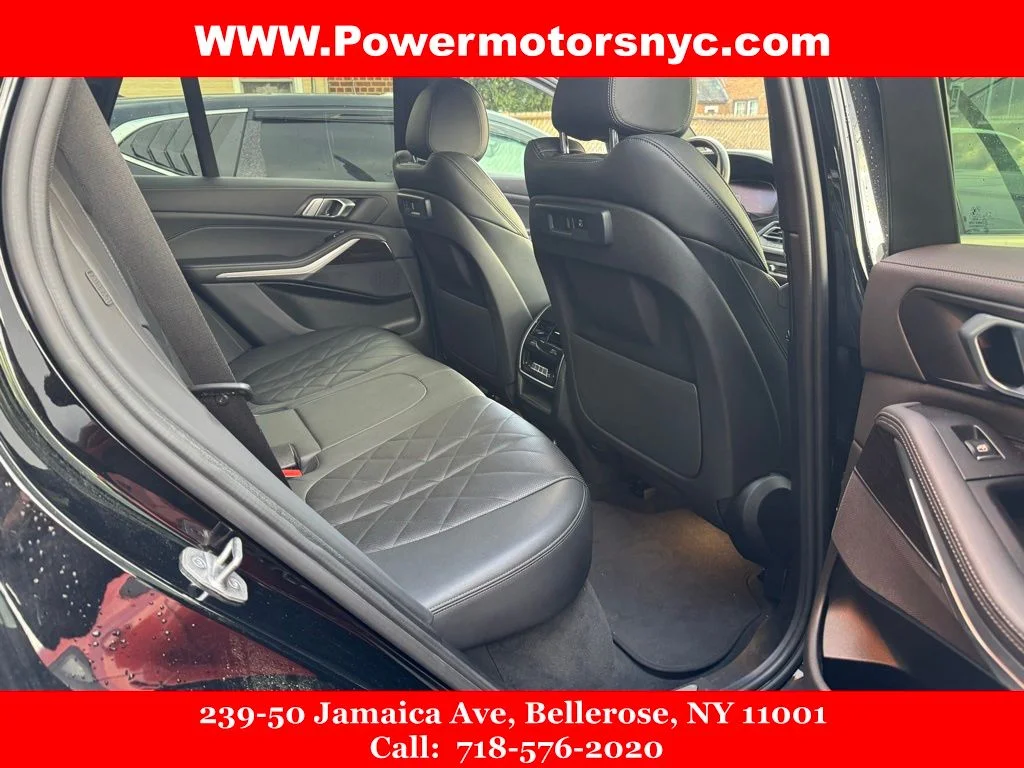 Used 2023 Black BMW xDrive40i image 27