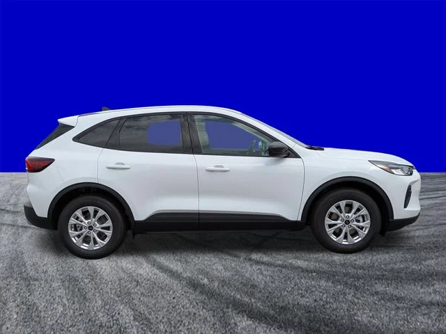 New 2026 Oxford White Ford Active® image 3