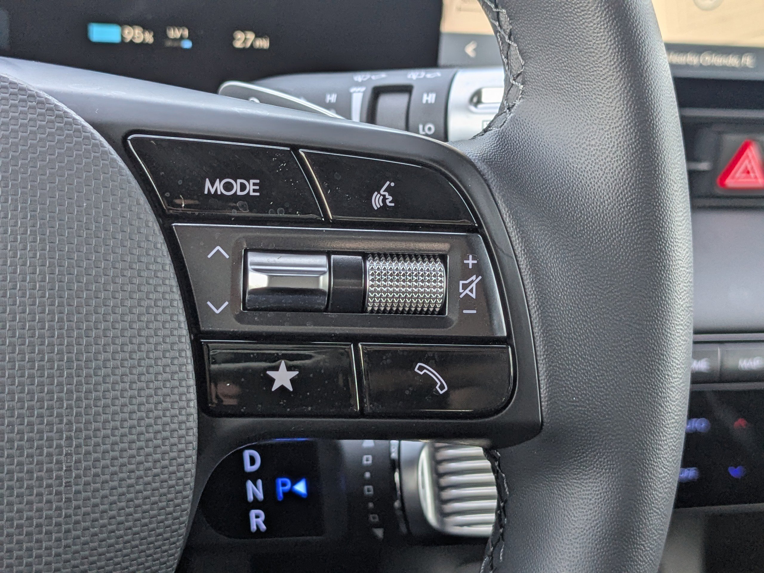2025 Hyundai IONIQ 5 XRT - Photo 31