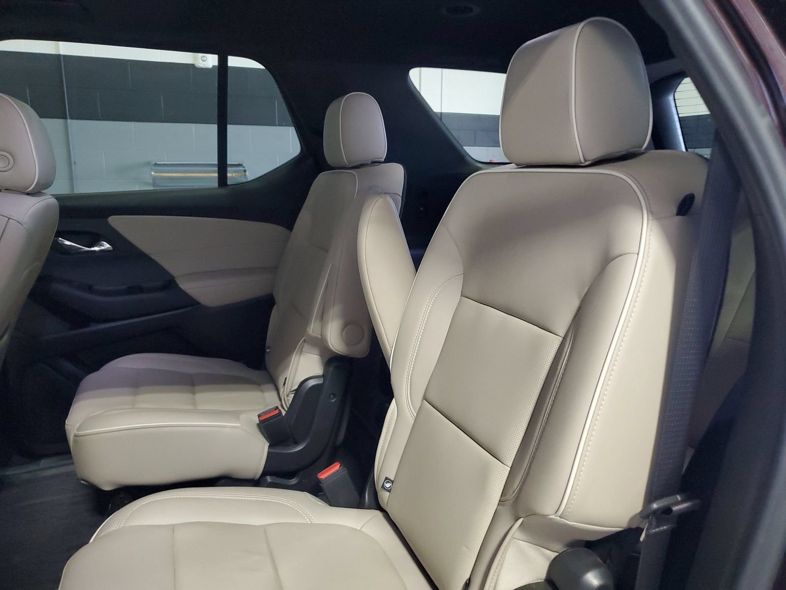 Used 2023 Red Chevrolet Premier image 10