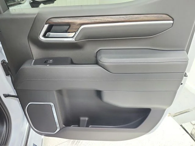 New 2026 White GMC SLT image 50