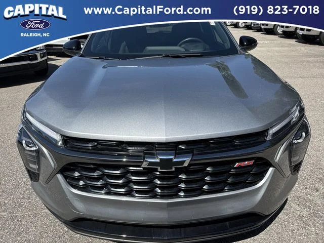 Used 2025 Gray Chevrolet 2RS image 10