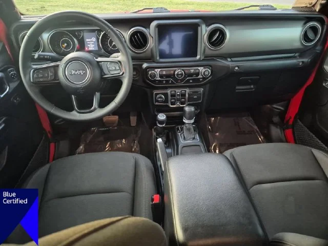 Used 2023 Red Jeep Sport S image 31