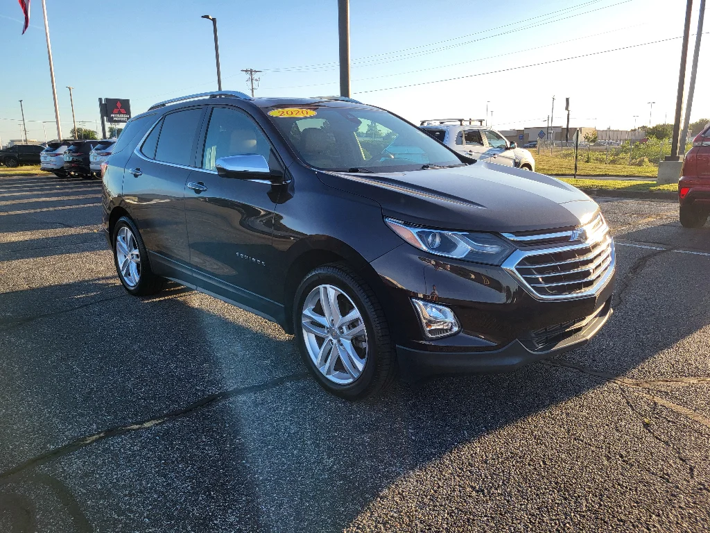 Used 2020 Chocolate Metallic Chevrolet Premier image 4