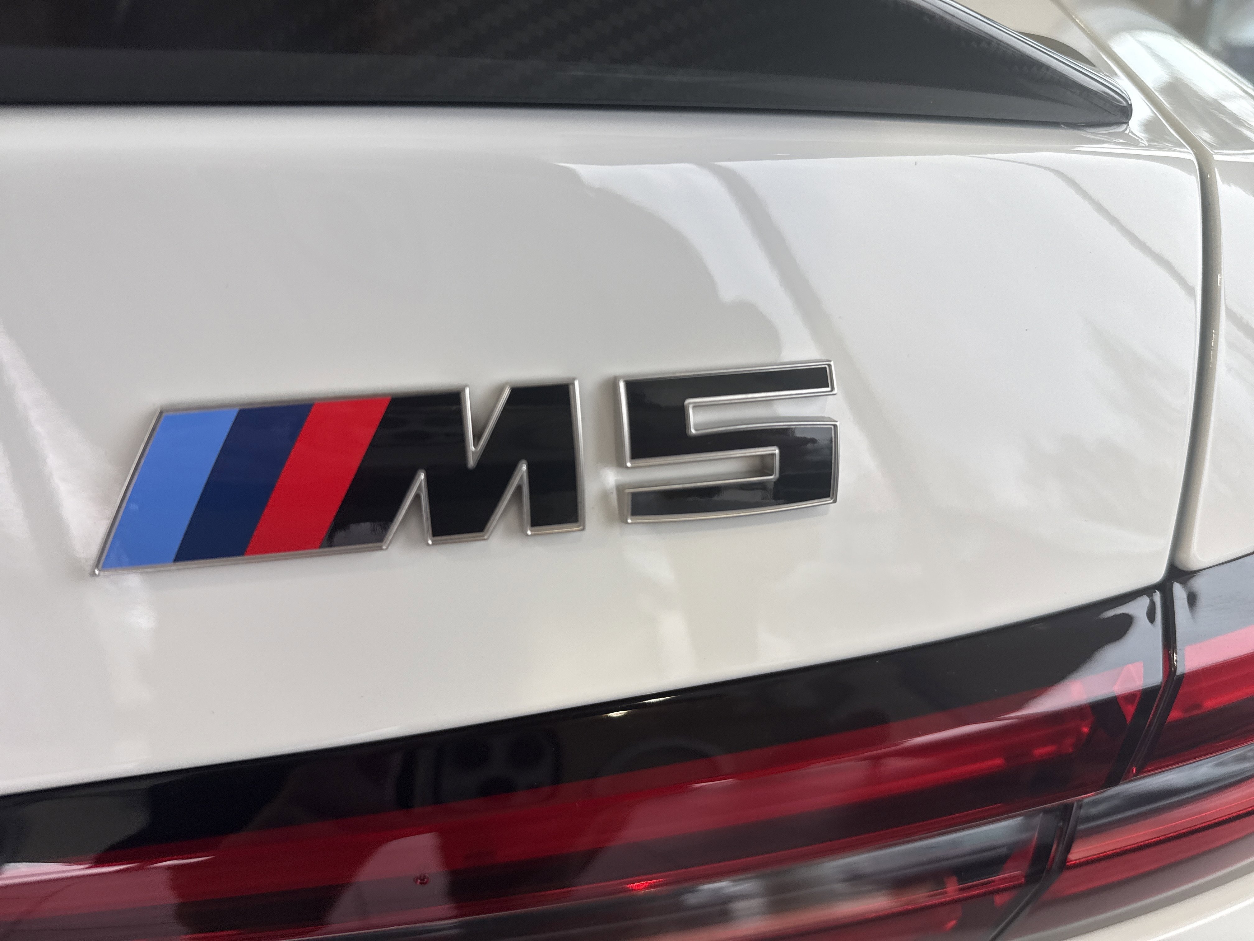 New 2026 0300 Alpine White BMW  image 7