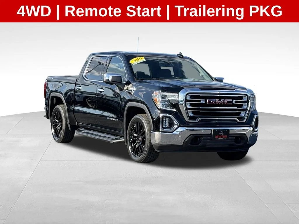 2019 GMC Sierra 4WD Crew Cab Short Box SLT's photo