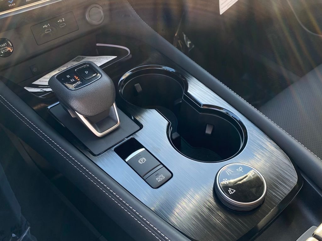 2026 Nissan Rogue Platinum - Photo 32