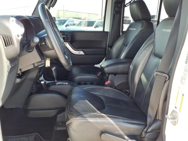 Used 2016 White Jeep Rubicon image 12