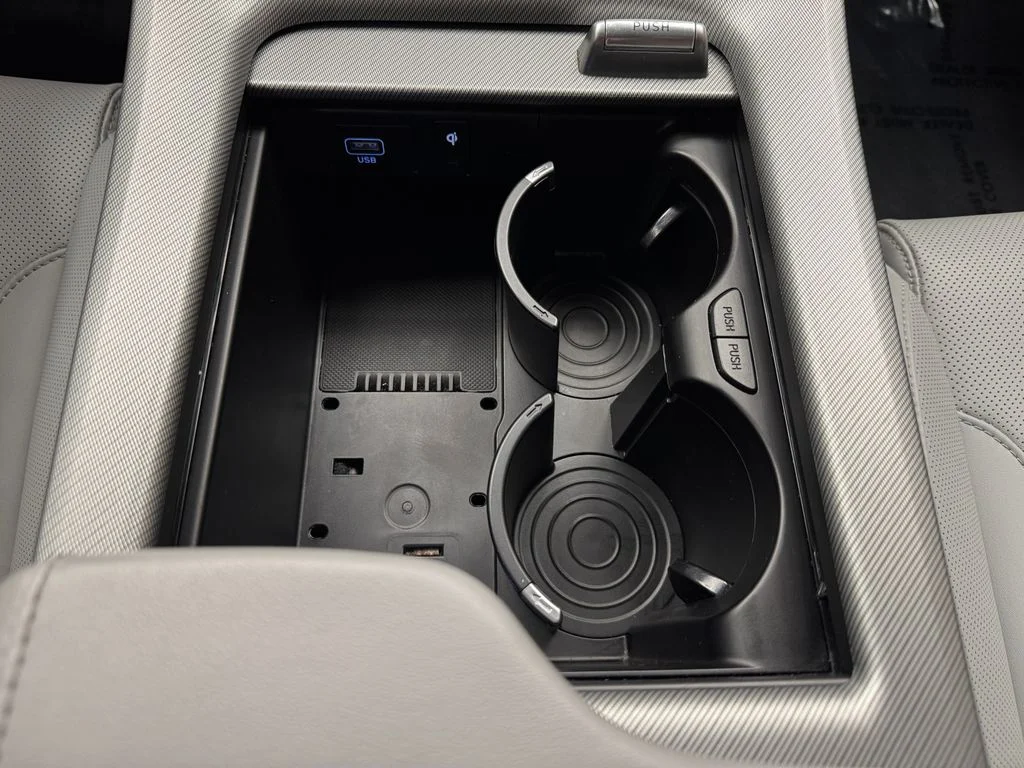 Certified Used 2025 Moonlight Hyundai SEL image 20