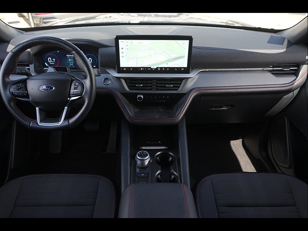 Used 2025 Agate Black Ford ST-Line image 18