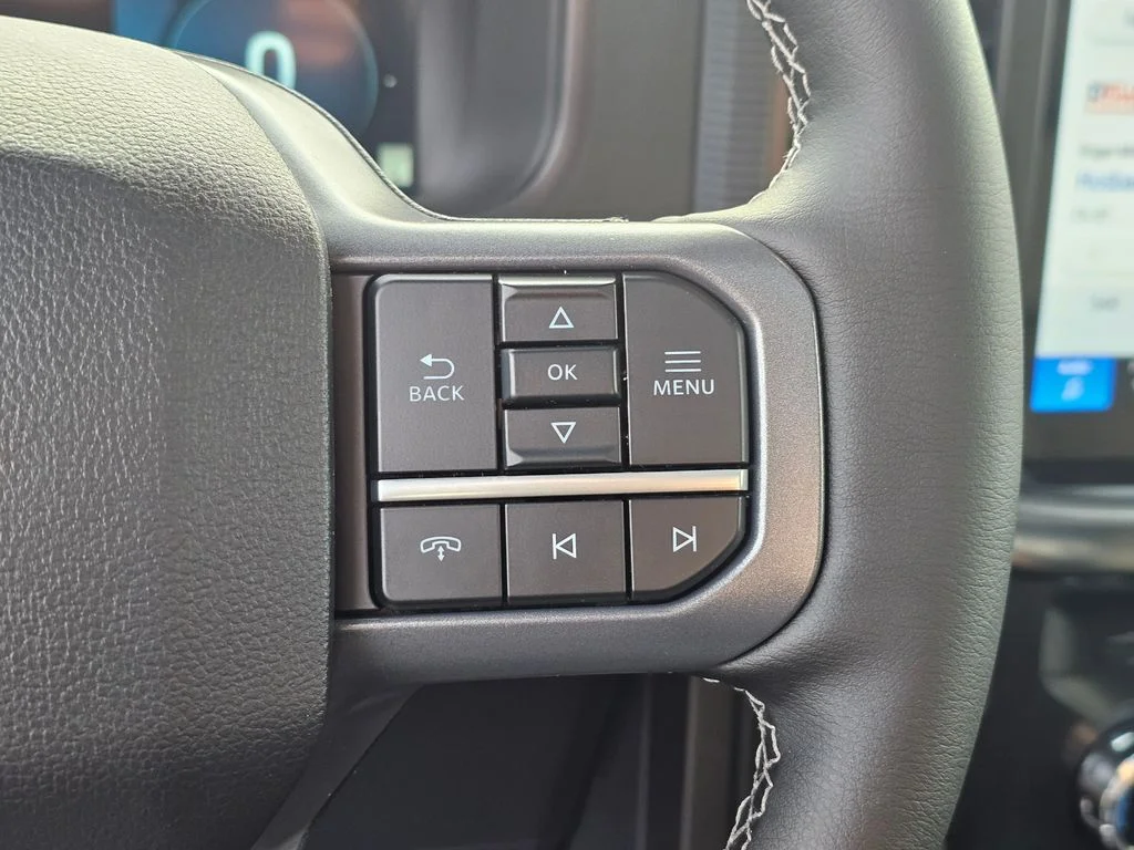 New 2025 White Ford Lariat image 27