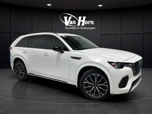 Used 2025 White Mazda 3.3 Turbo S Premium image 1