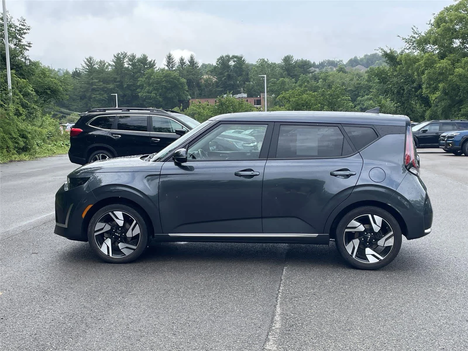Used 2025 Gravity Gray Kia GT-Line image 2