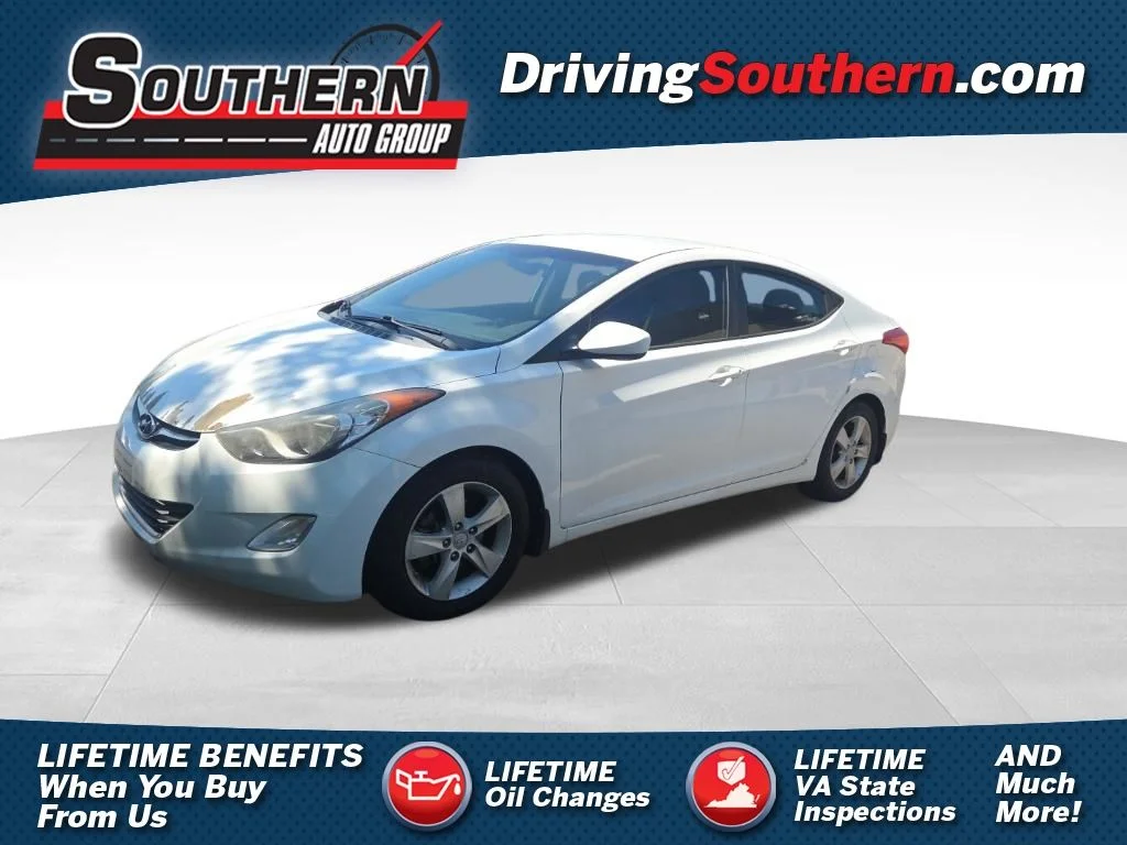 2013 Hyundai Elantra's photo