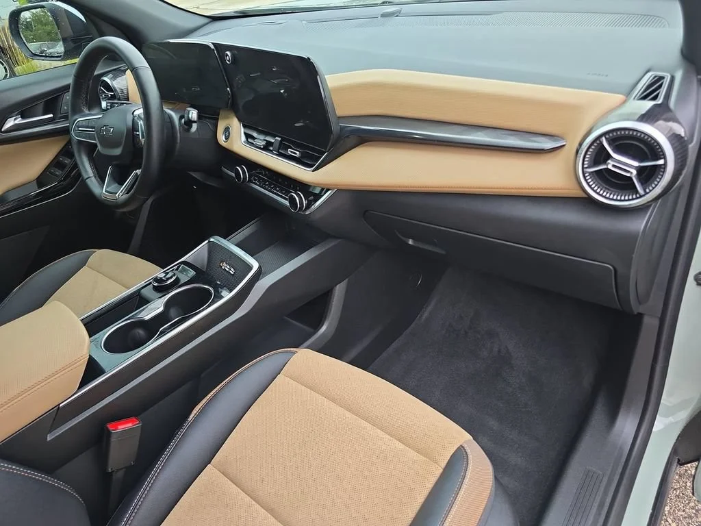 2025 Chevrolet Equinox ACTIV - Photo 30