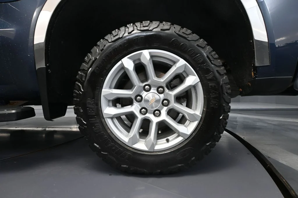 2022 Chevrolet Silverado 1500 LT - Photo 16