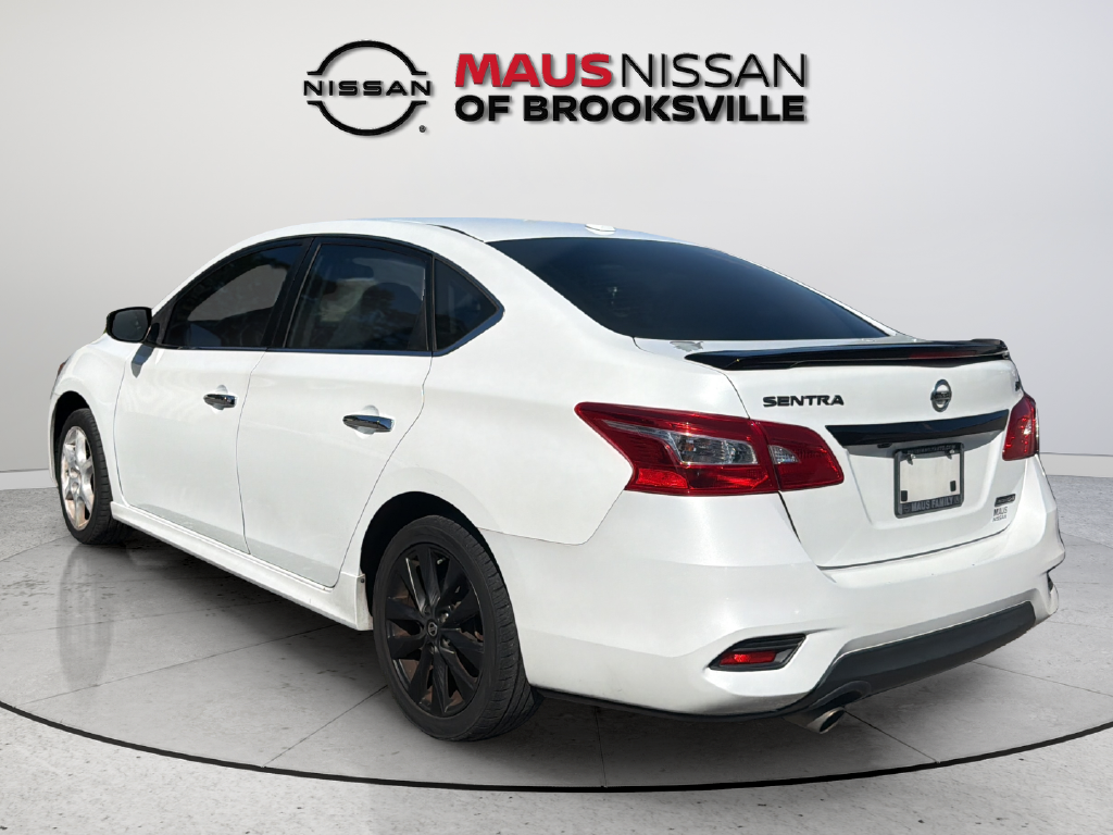 Used 2018 White Nissan SR image 8