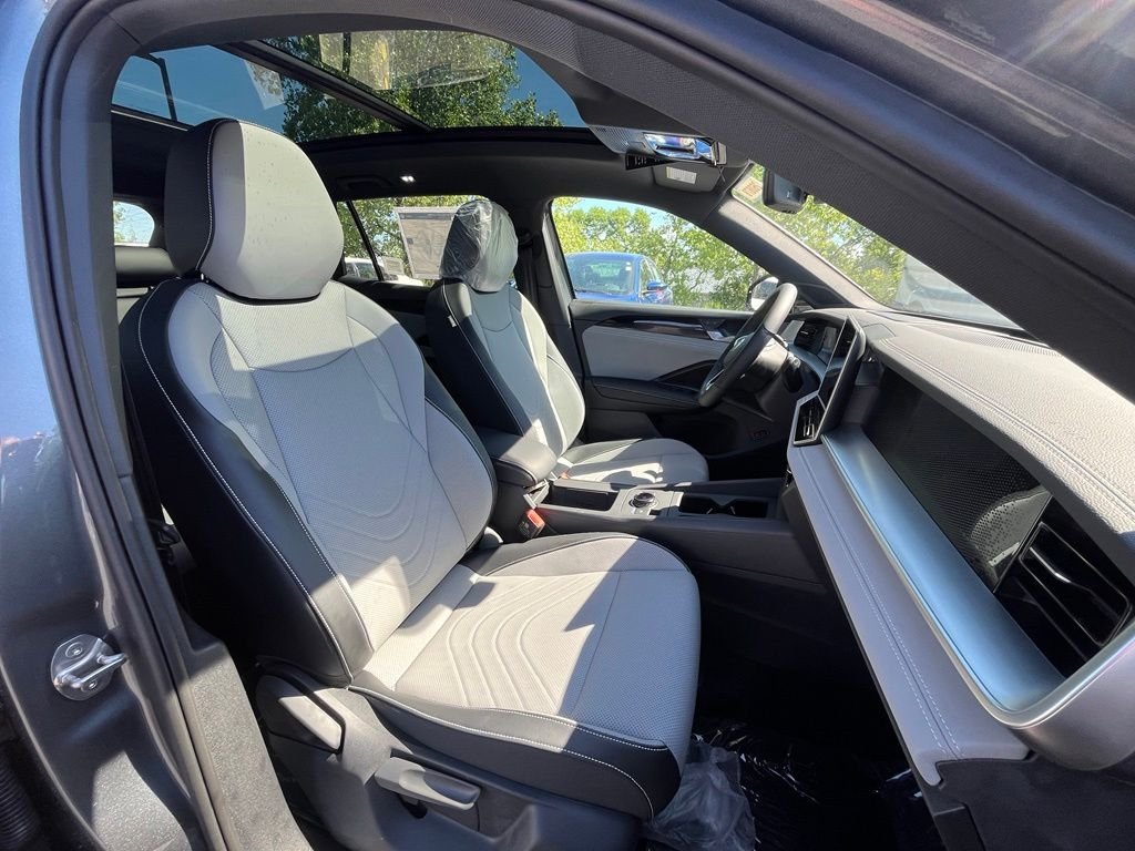 New 2026 Gray Volkswagen 2.0T SE R-Line Black image 12
