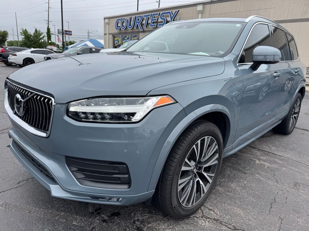 2020 Volvo XC90 T5 Momentum AWD's photo