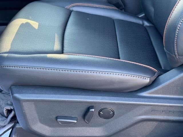 New 2026 Agate Black Metallic Ford Lariat image 13