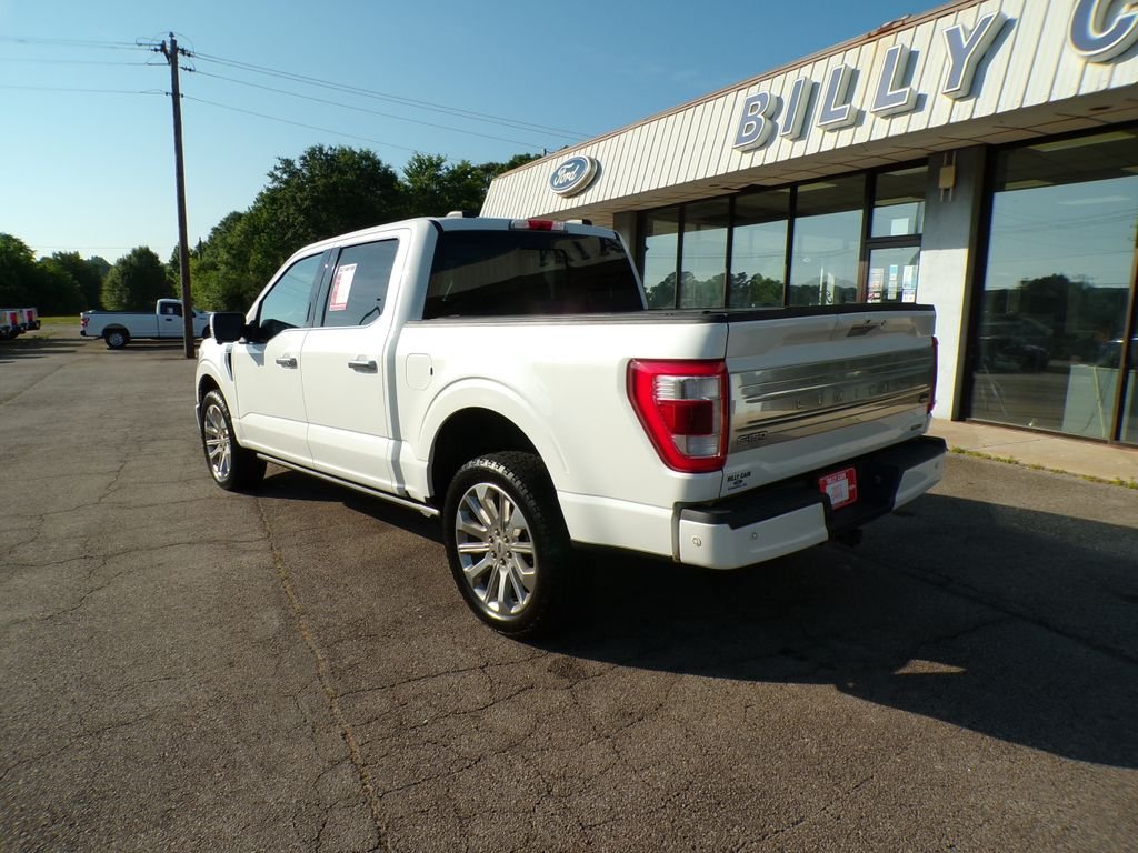 Used 2022 White Metallic Ford Limited image 5