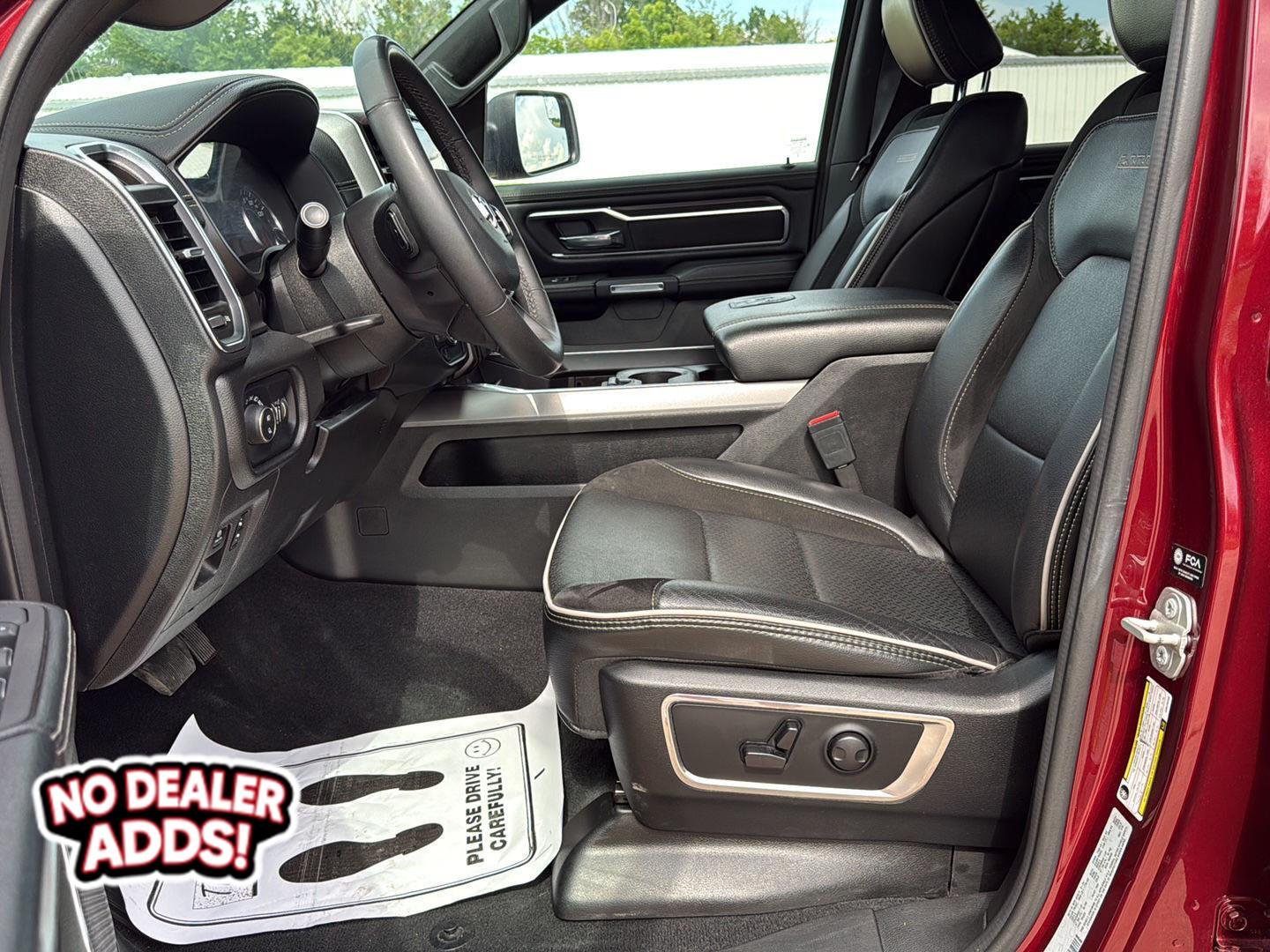 Used 2025 Delmonico Red Pearlcoat Ram Laramie image 25