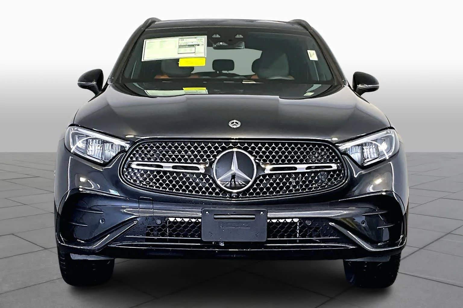 New 2026 Graphite Grey Metallic Mercedes-Benz GLC 300 image 2