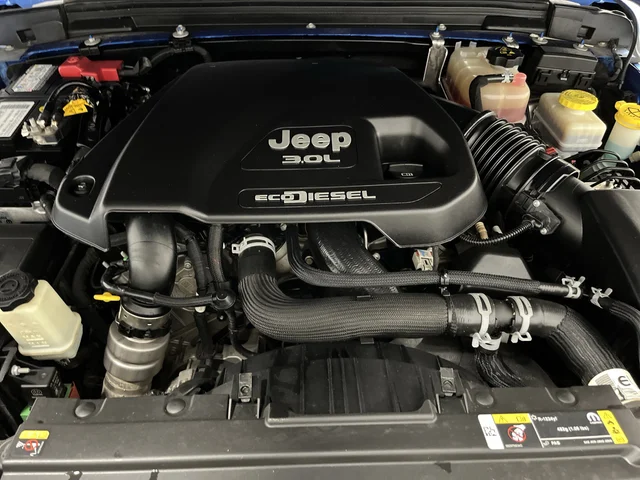 Used 2022 Blue Pearl Jeep Unlimited Rubicon image 37