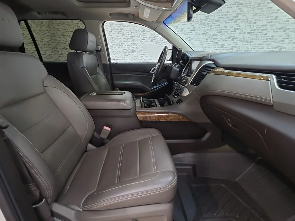 Used 2015 White GMC Denali image 10