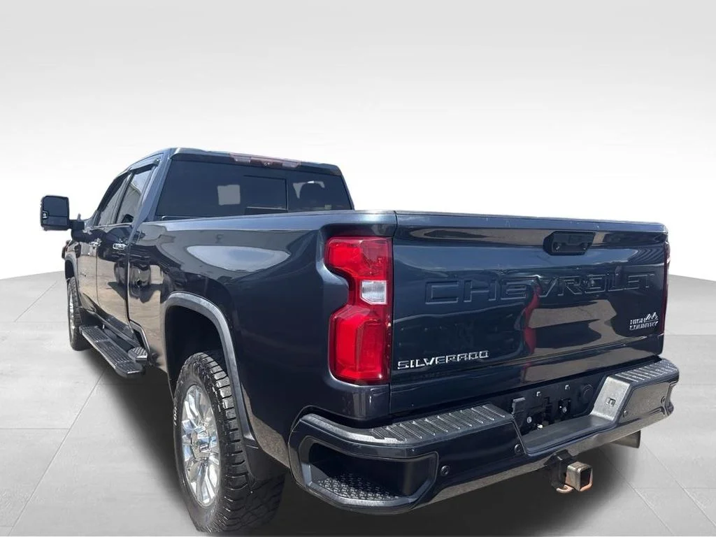 Used 2020 Gray Chevrolet High Country image 14
