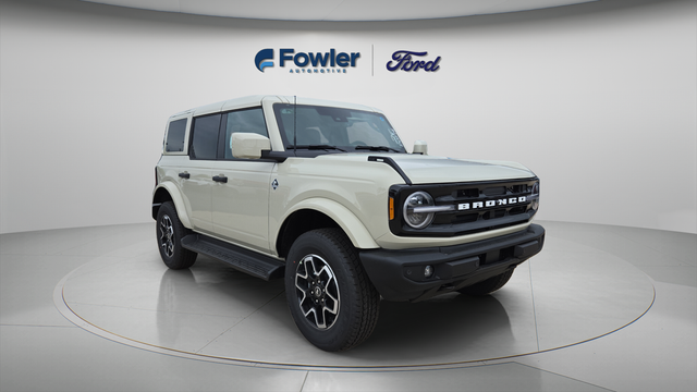 2026 Ford Bronco Outer Banks®