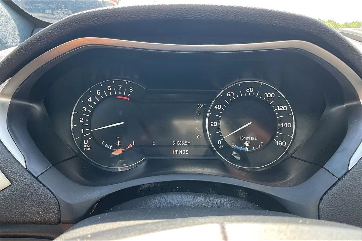 Used 2019 Silver Lincoln Reserve II image 13