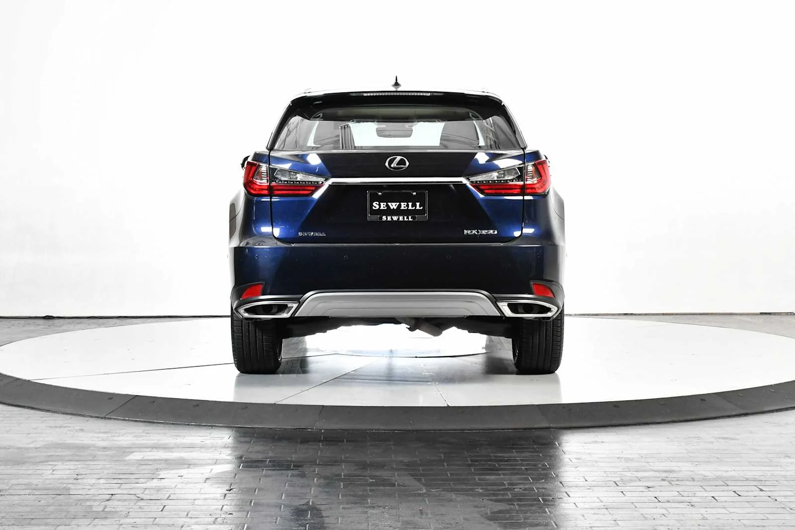 Used 2020 Nightfall Mica Lexus  image 4