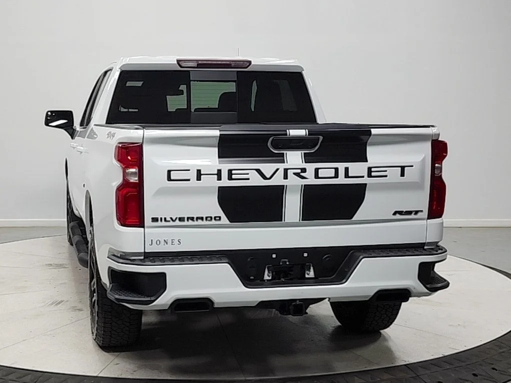 Used 2023 White Chevrolet RST image 6