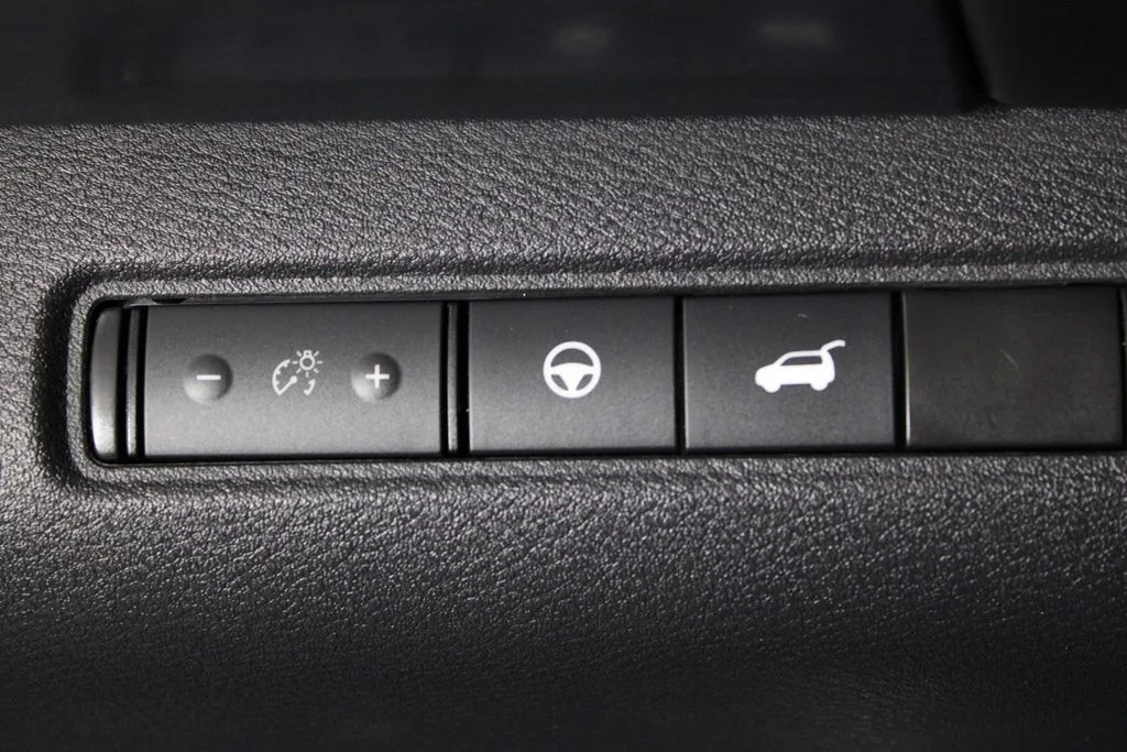 2023 Nissan Pathfinder SL - Photo 25