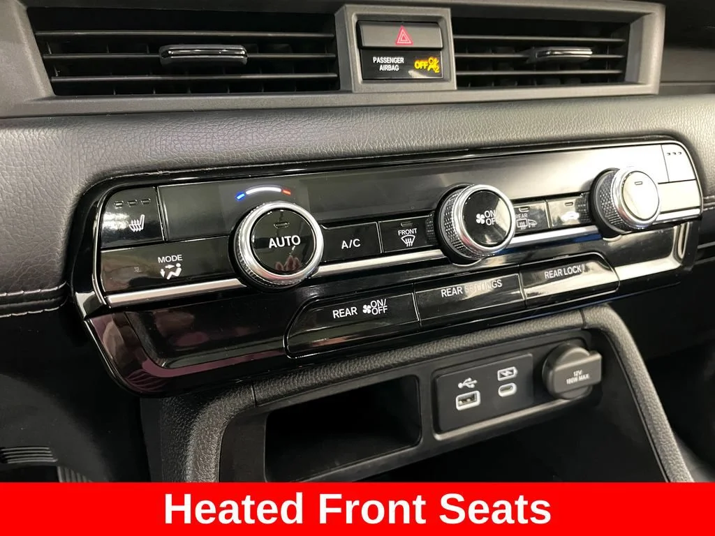 Used 2024 Black Honda Touring image 11